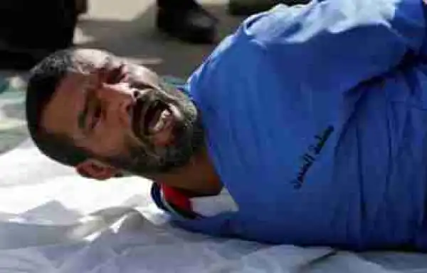 Rapist Who Murdered 3-Yr-Old Girl Flogged 100 Times, Shot On The Back In Front Of Crowd In Yemen (See Shocking Photos)